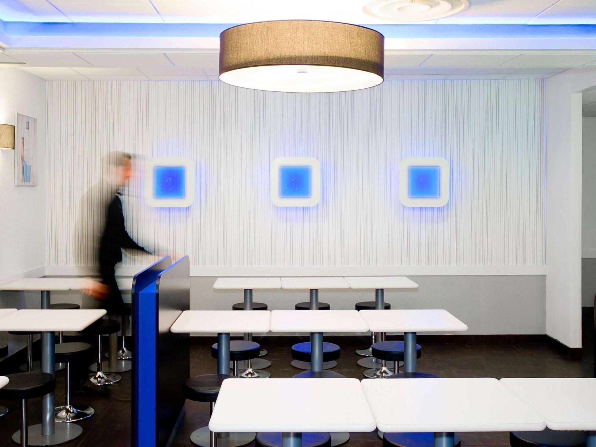 Ibis Budget Dresden City Ngoại thất bức ảnh