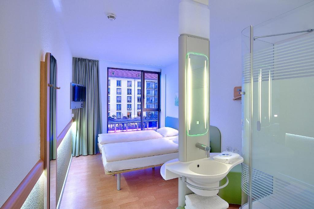 Ibis Budget Dresden City Phòng bức ảnh